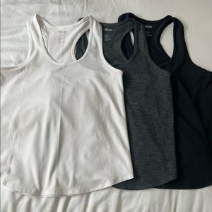 GIRLFRIEND COLLECTIVE RESET RELAXED TANK (WHITE)
